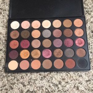 Morphe 35 Palette lightly used